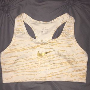 Brand new nike sports bra